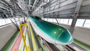 北海道新幹線VR H5系